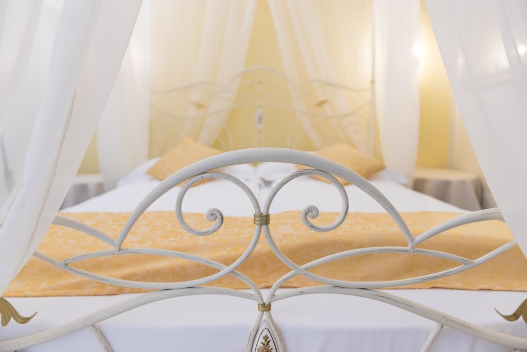 Locanda Fassa Brenzone sul Garda Kültér fotó